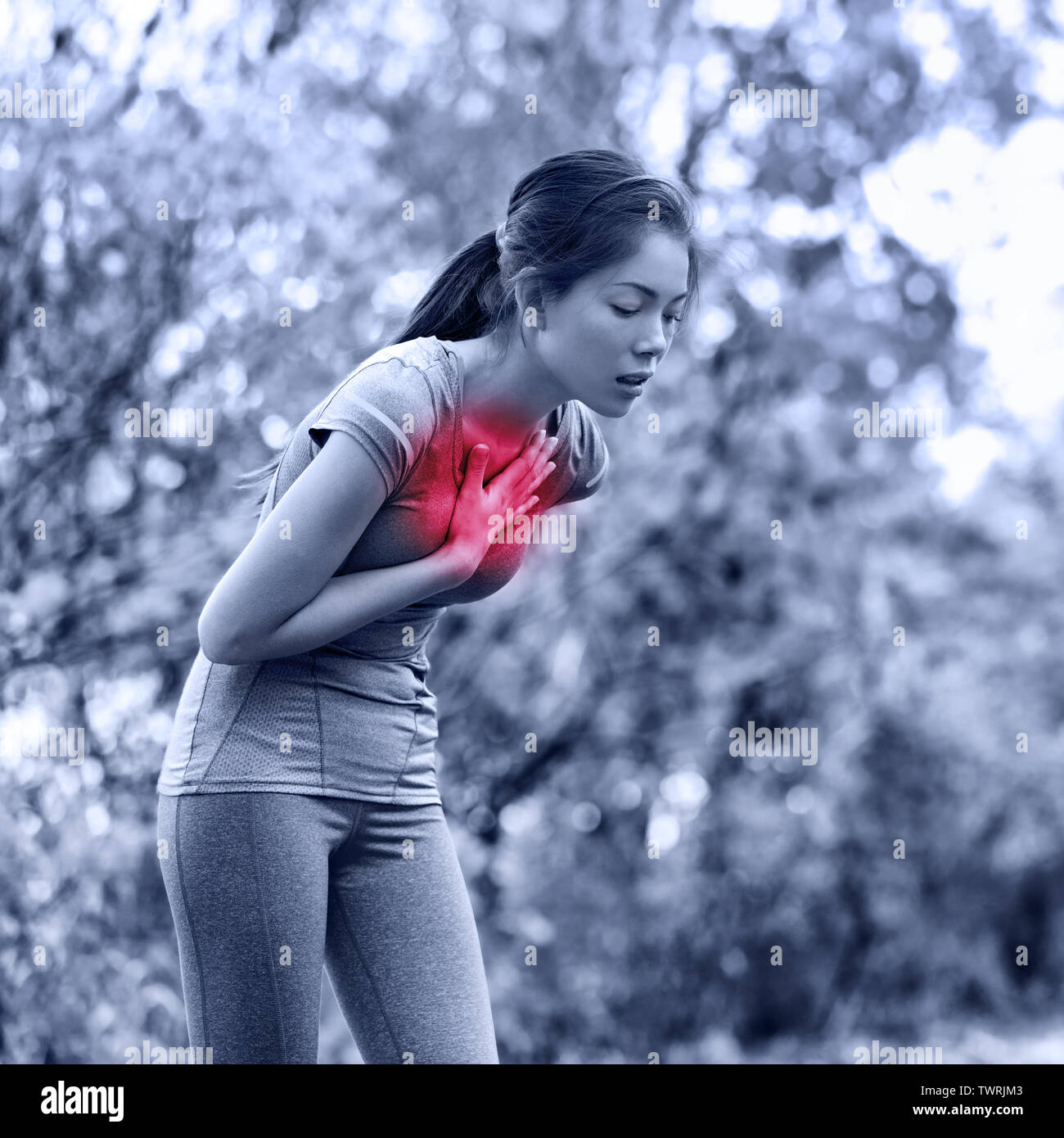 Nausea - nauseous and sick ill runner vomiting. Running woman feeling bad  about to throw up. Girl having nausea from dehydration or chest pain Stock  Photo - Alamy