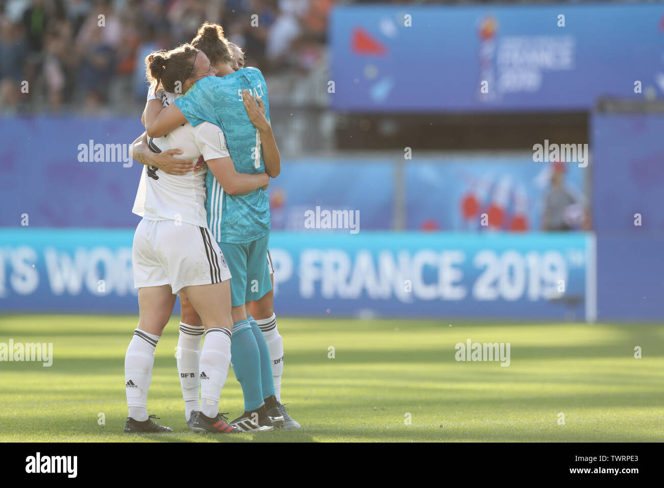 Grenoble, France. 22nd June, 2019. Goalkeeper Almuth Schult (R) of Germany hugs her teammates after the round of 16 match between Germany and Nigeria at the 2019 FIFA Women's World Cup at Stade des Alpes in Grenoble, France, June 22, 2019. Credit: Xu Zijian/Xinhua/Alamy Live News Stock Photo