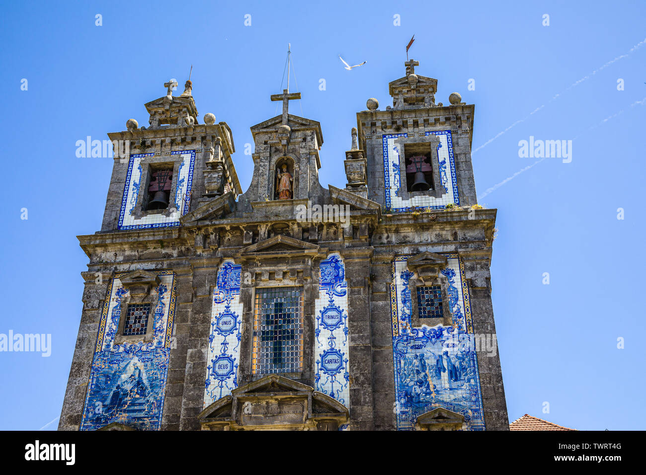 Azulejo Português Nas Escadas Da Catedral Foto de Stock - Imagem de  arquitetura, santo: 18767698