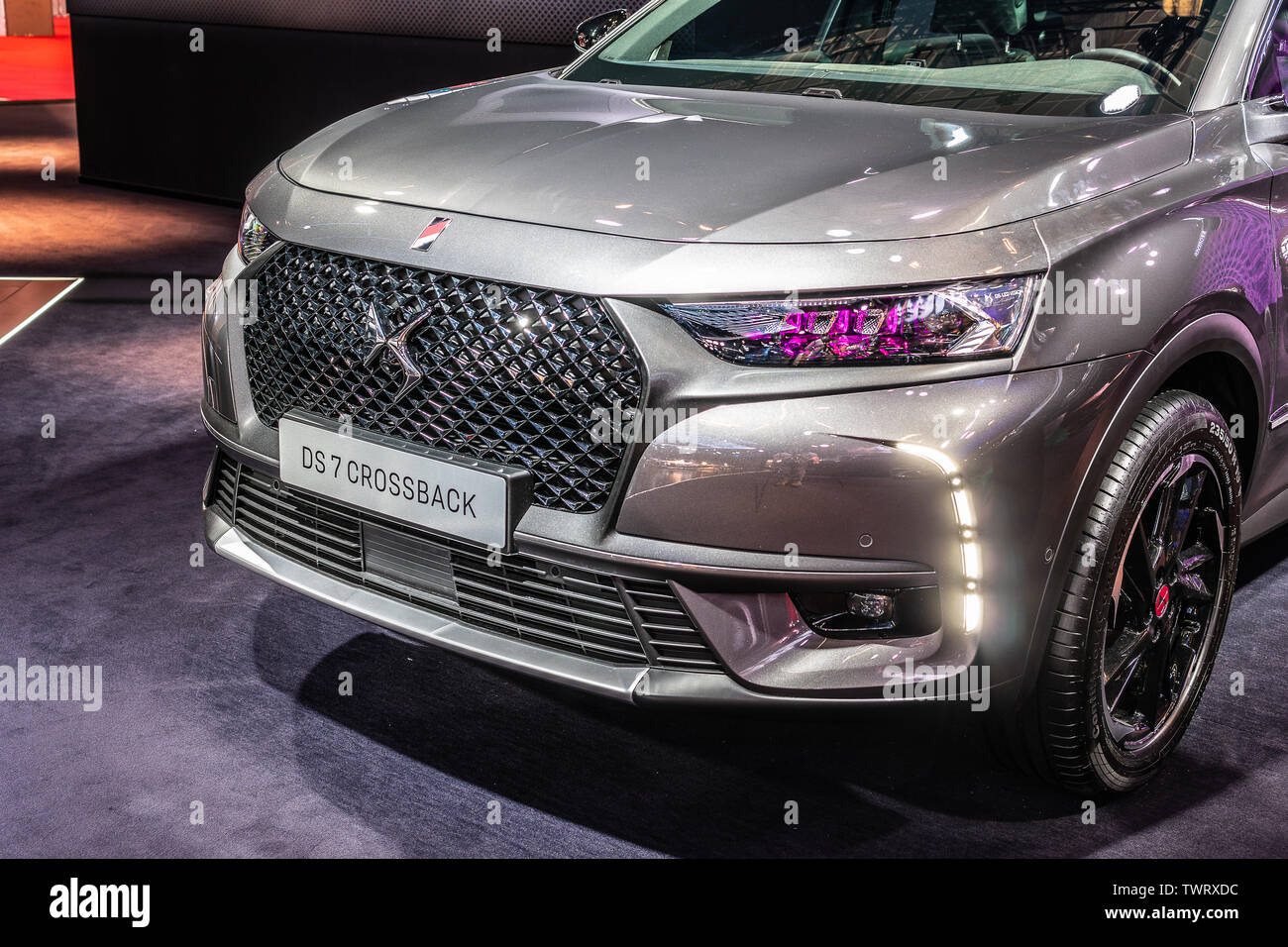 Citroen ds7 hi-res stock photography and images - Alamy