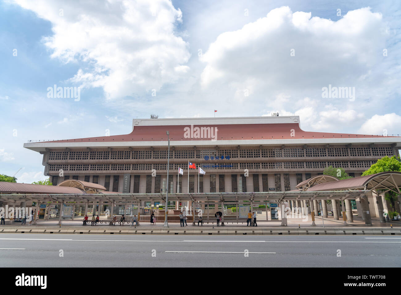 Taipei Main station is a major hub in Taipei, handling over half a million passengers daily. Located in Zhongzheng District, Taipei, Taiwan. Stock Photo