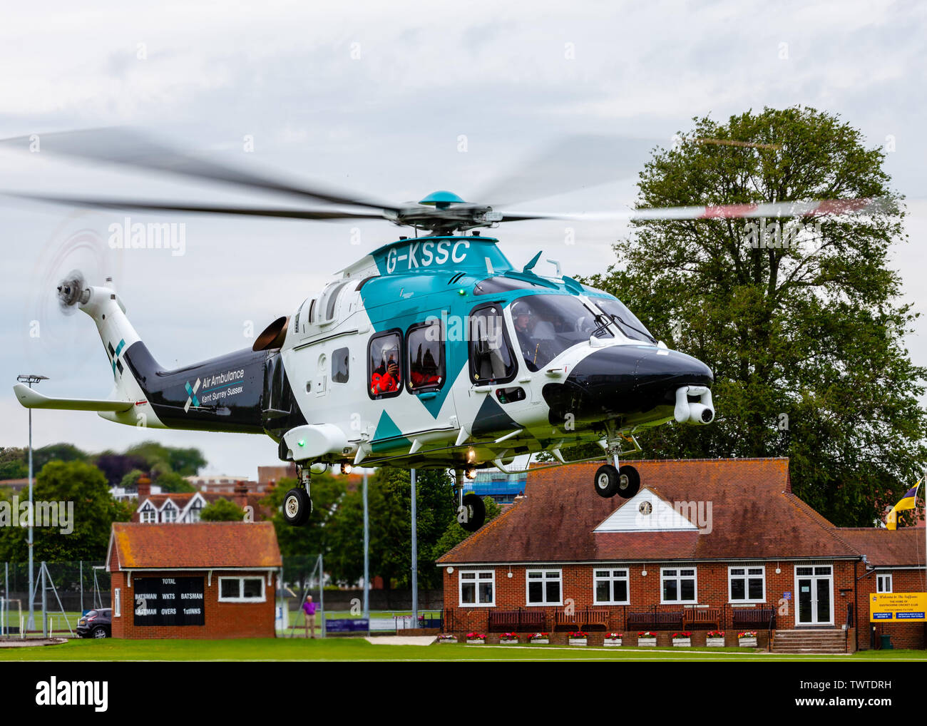 Helicopter Rescue Ambulance Hi-res Stock Photography And Images - Alamy