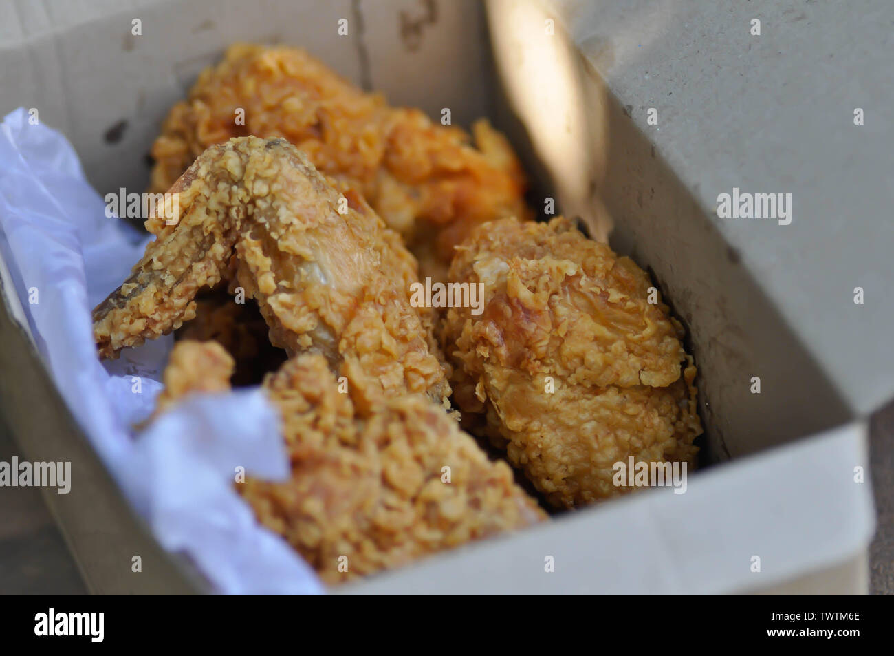 fried chicken, deep fried chicken in the box Stock Photo Alamy