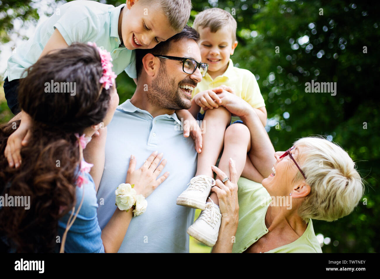 Family boy picnic basket eating hi-res stock photography and images - Alamy