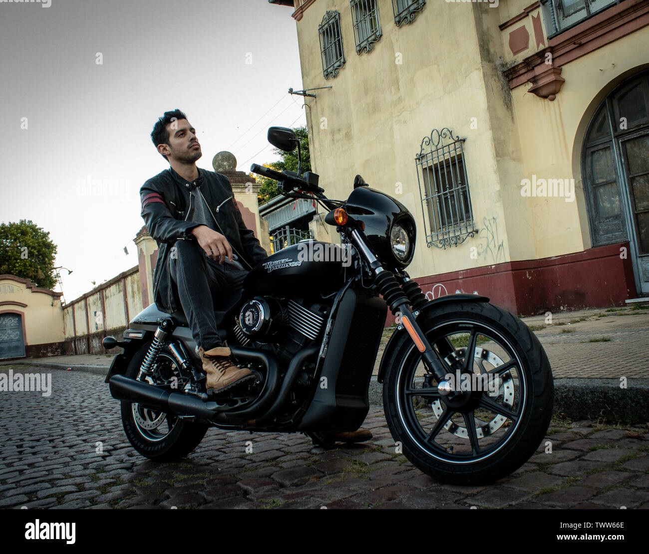 Boys in Harley Davidson motocicleta Stock Photo