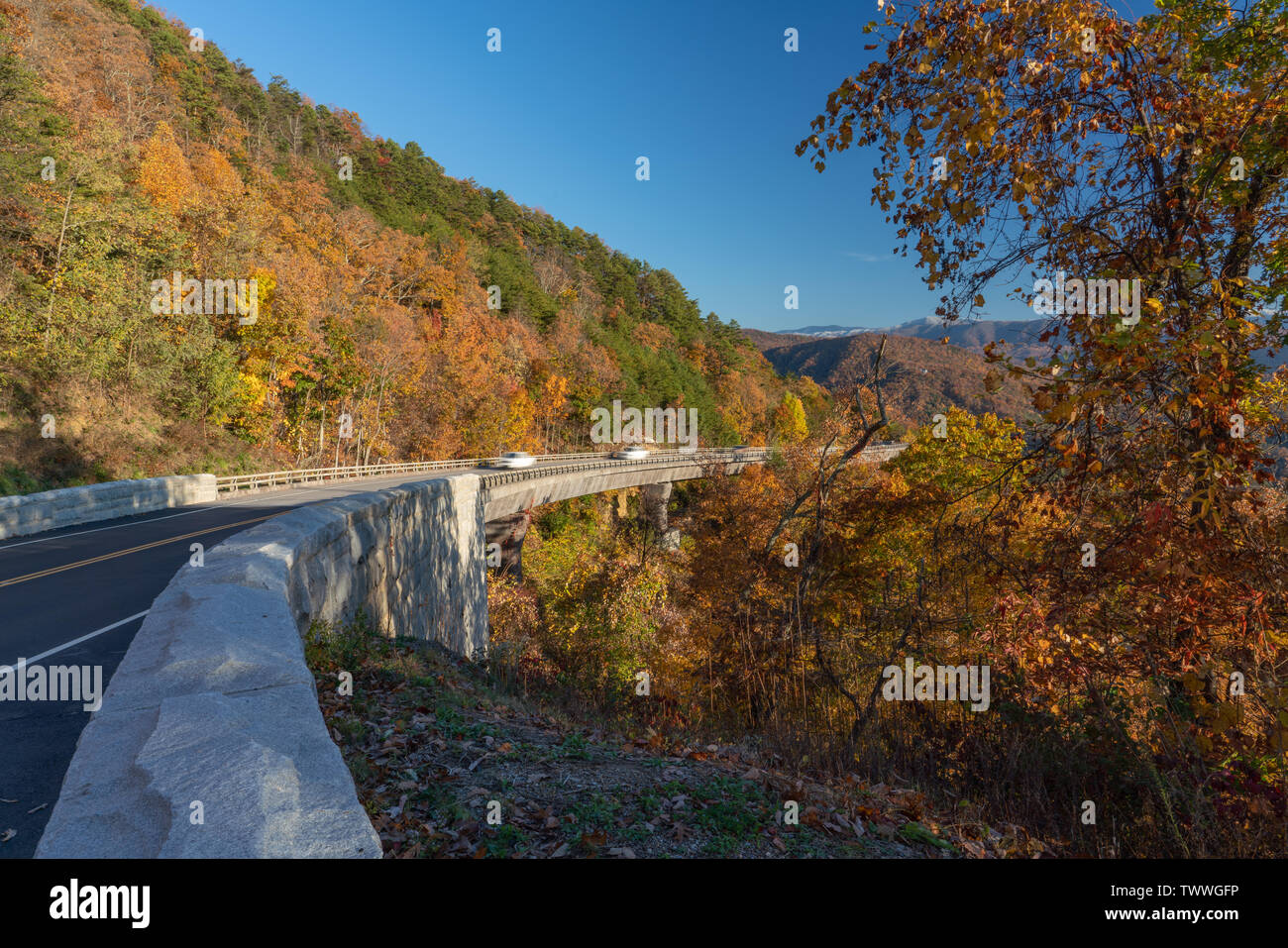 Gorgeous autumn day along the Foothills Parkway in Wears Valley in the Great Smoky Mountain National Park. Stock Photo