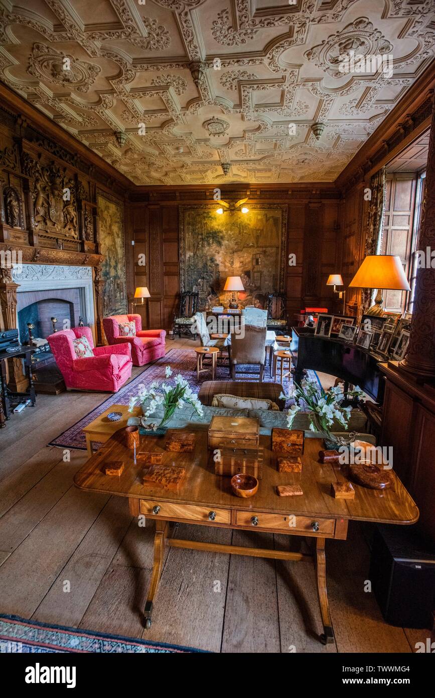 Lord and Lady Dalhousie at their residence of Brechin Castle Picture