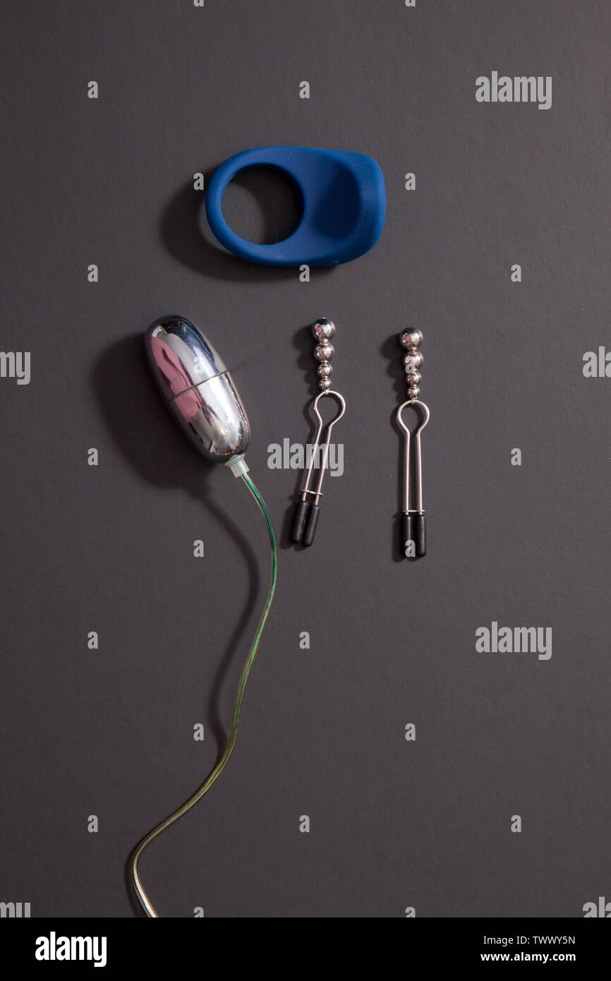 male vibrating ring, nipple clamps and a vibrator Stock Photo - Alamy male vibrating ring, nipple clamps and a vibrator Stock Photo - Alamy
