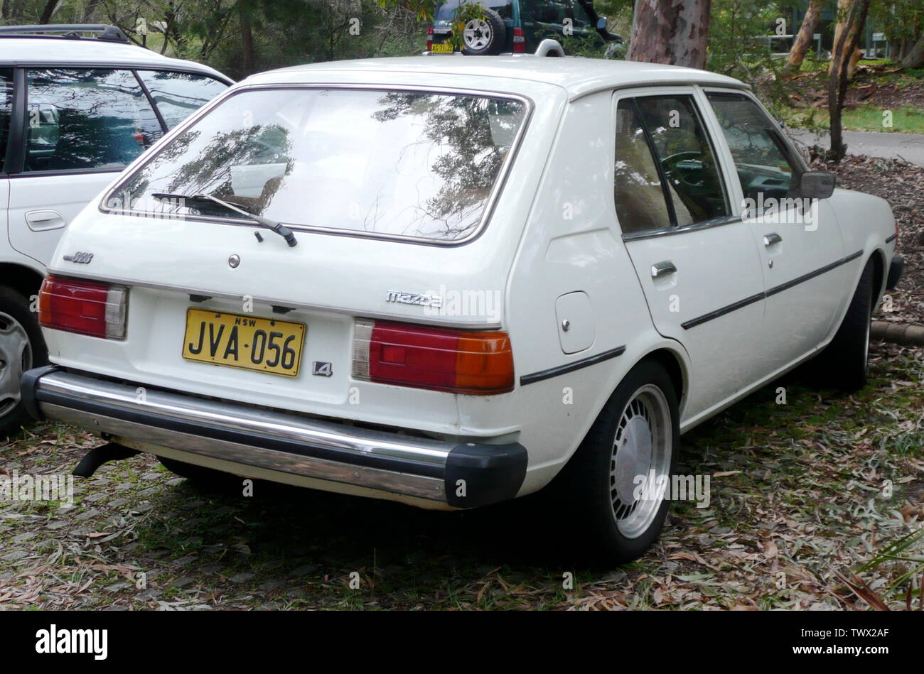 English 1980 Mazda 323 Fa4ts 1 4 5 Door Hatchback