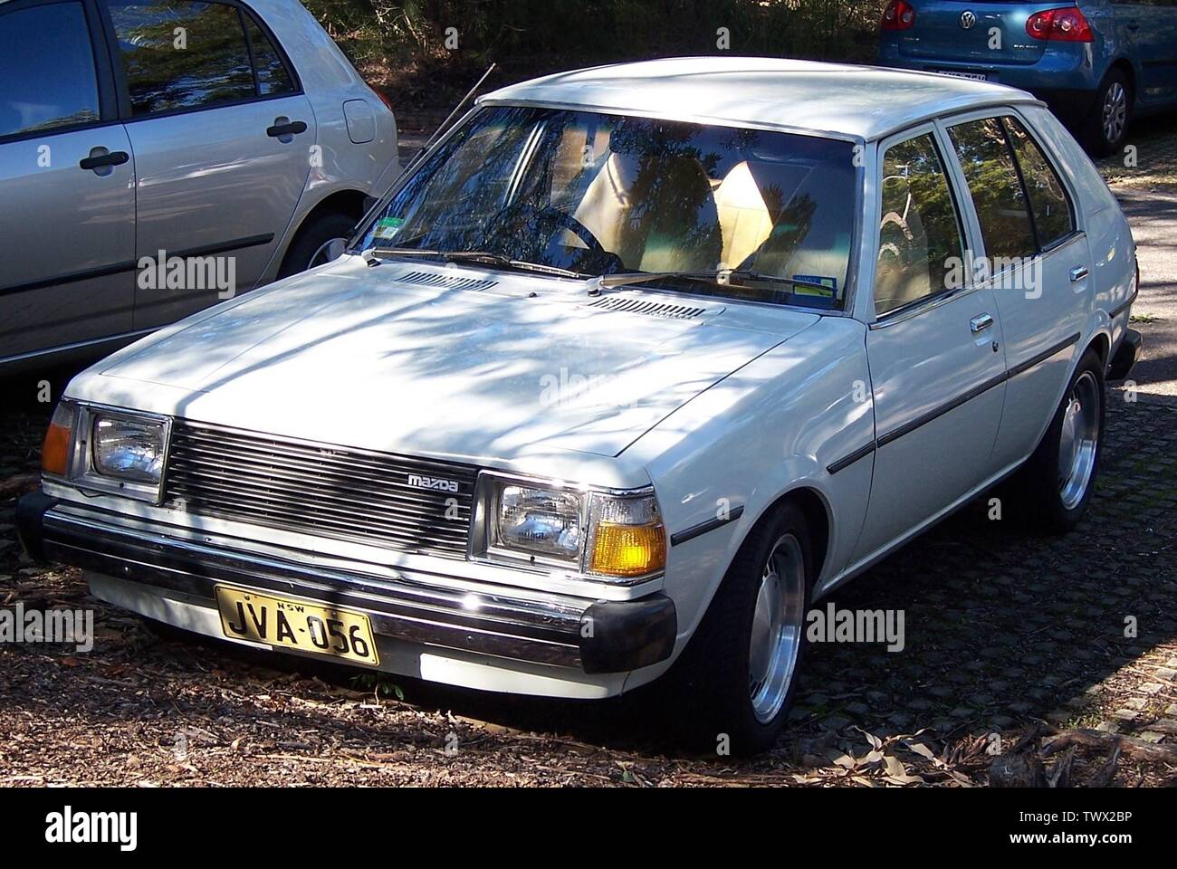 English 1980 Mazda 323 Fa4ts 1 4 5 Door Hatchback