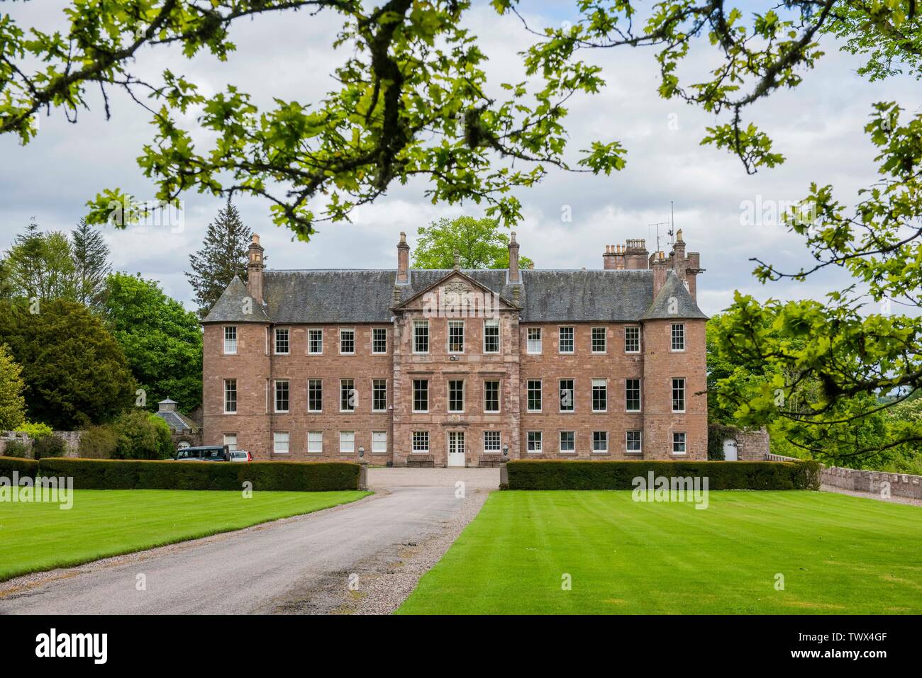 Lord and Lady Dalhousie at their residence of Brechin Castle Picture
