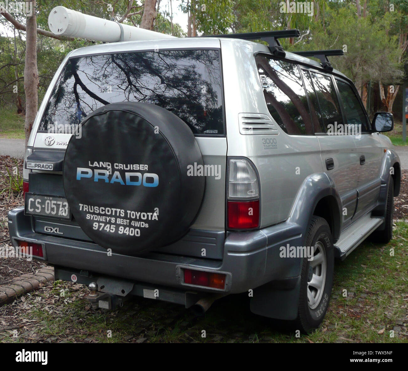 Toyota Prado Meru Specs Photos 1996 1997 1998 1999 2000 2001 Autoevolution