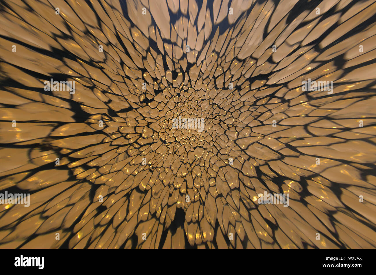 Shiny golden cracked texture background Stock Photo