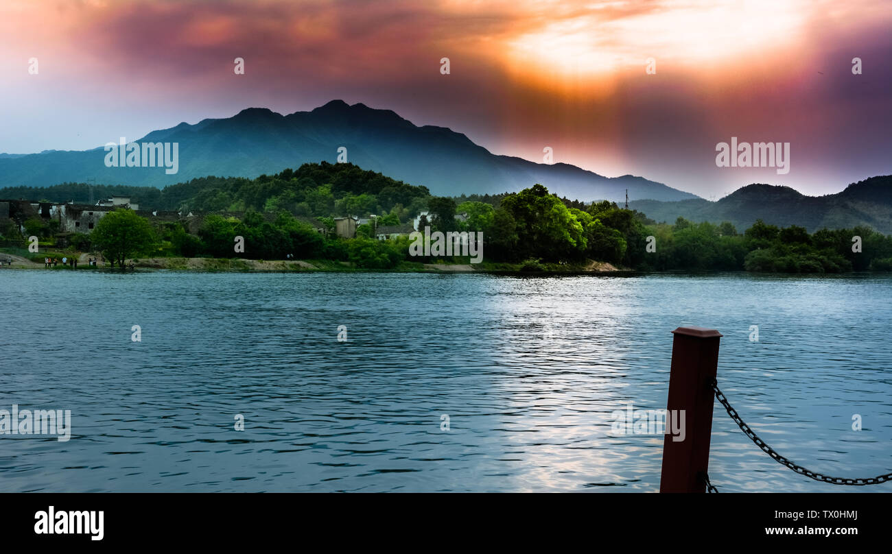 peach blossom lake Stock Photo Alamy
