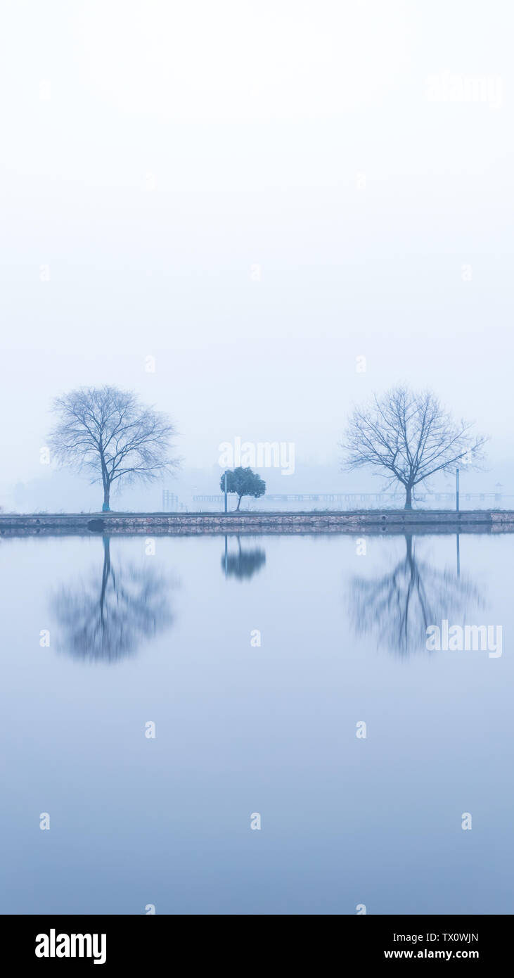 Cold symmetry hi-res stock photography and images - Alamy