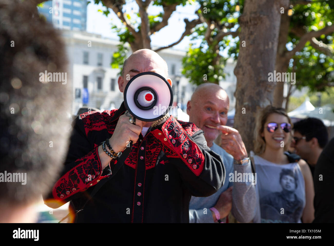San Francisco Ca June 22 David Koechner And Creed Bratton At Clusterfest On June 22 2019 In San Francisco Ca Photo Ryan Myers Imagespace Mediapunch Stock Photo Alamy San Francisco Ca June 22 David Koechner And Creed Bratton At Clusterfest On June 22 2019 In San Francisco Ca Photo Ryan Myers Imagespace Mediapunch Stock Photo Alamy