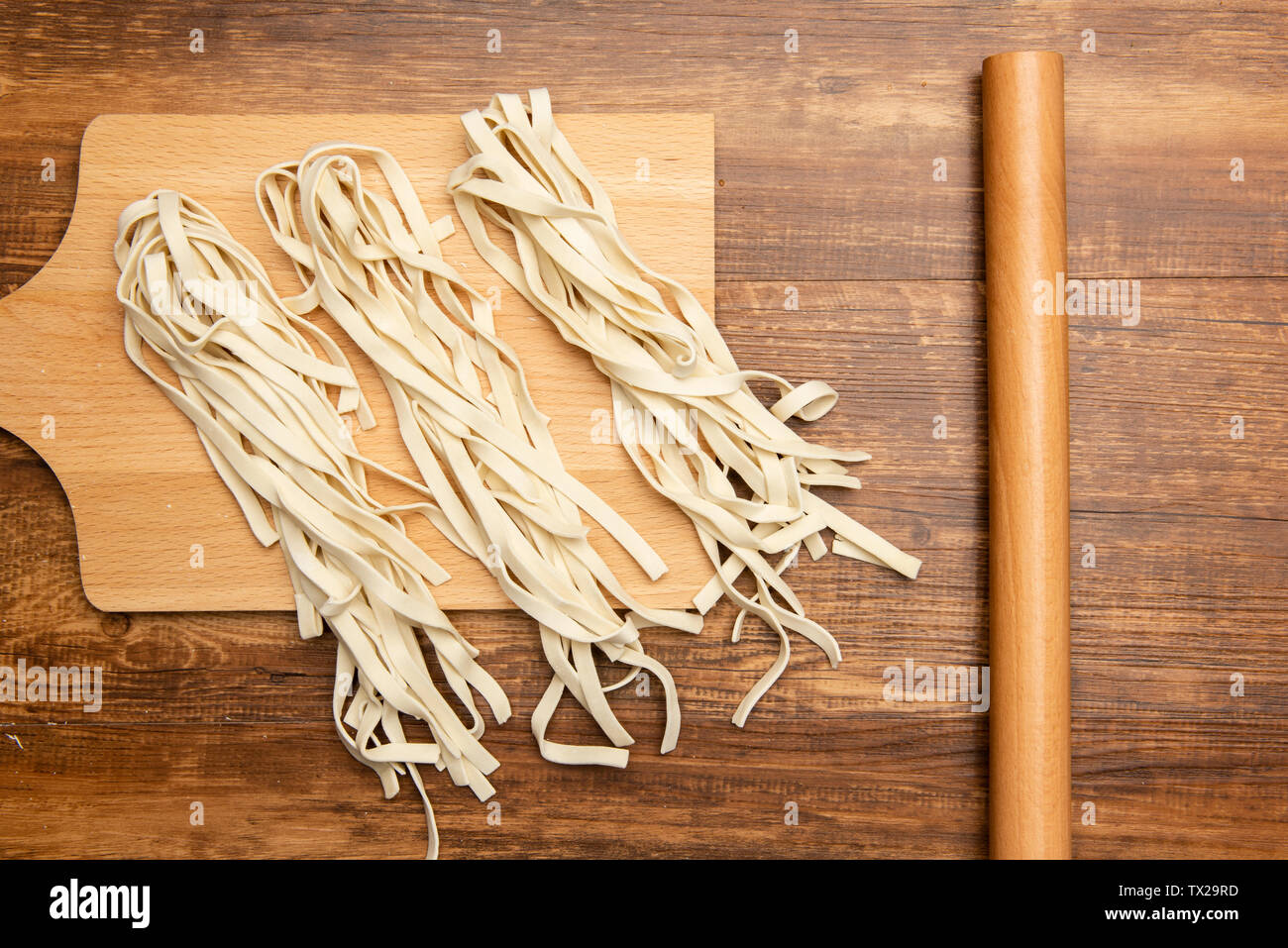 Noodles weight loss healthy green grain northern specialty pasta hand