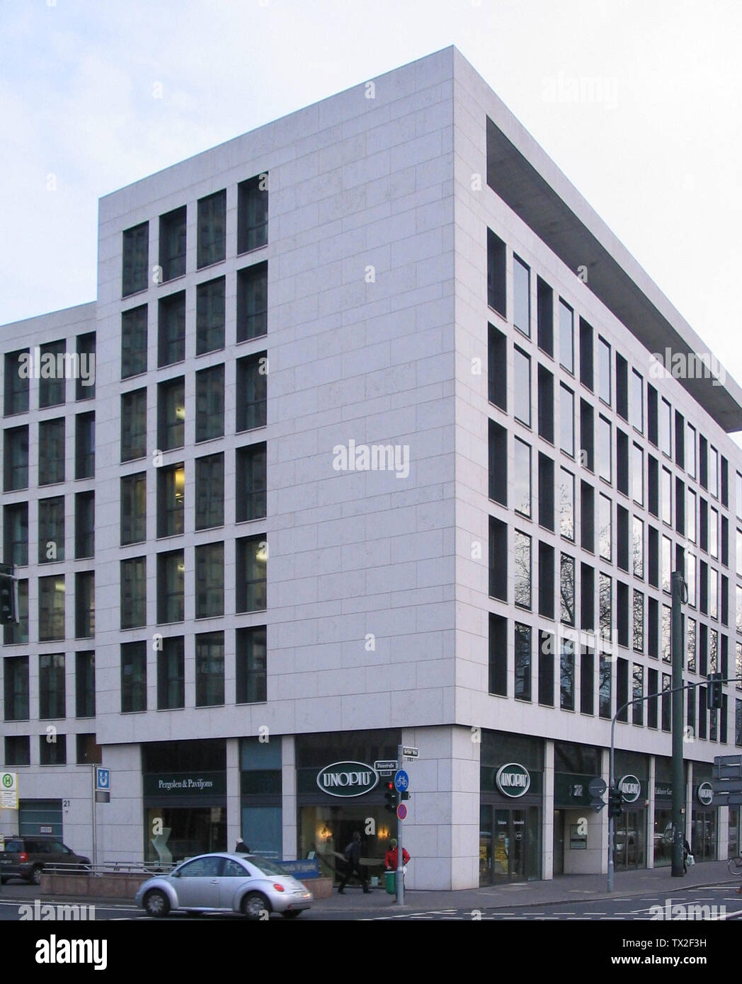 Düsseldorf, Steinstraße 21, Ecke Berliner Allee.; 25 January 2012; Own work; Kürschner (talk) 16:04, 25 January 2012 (UTC); Stock Photo