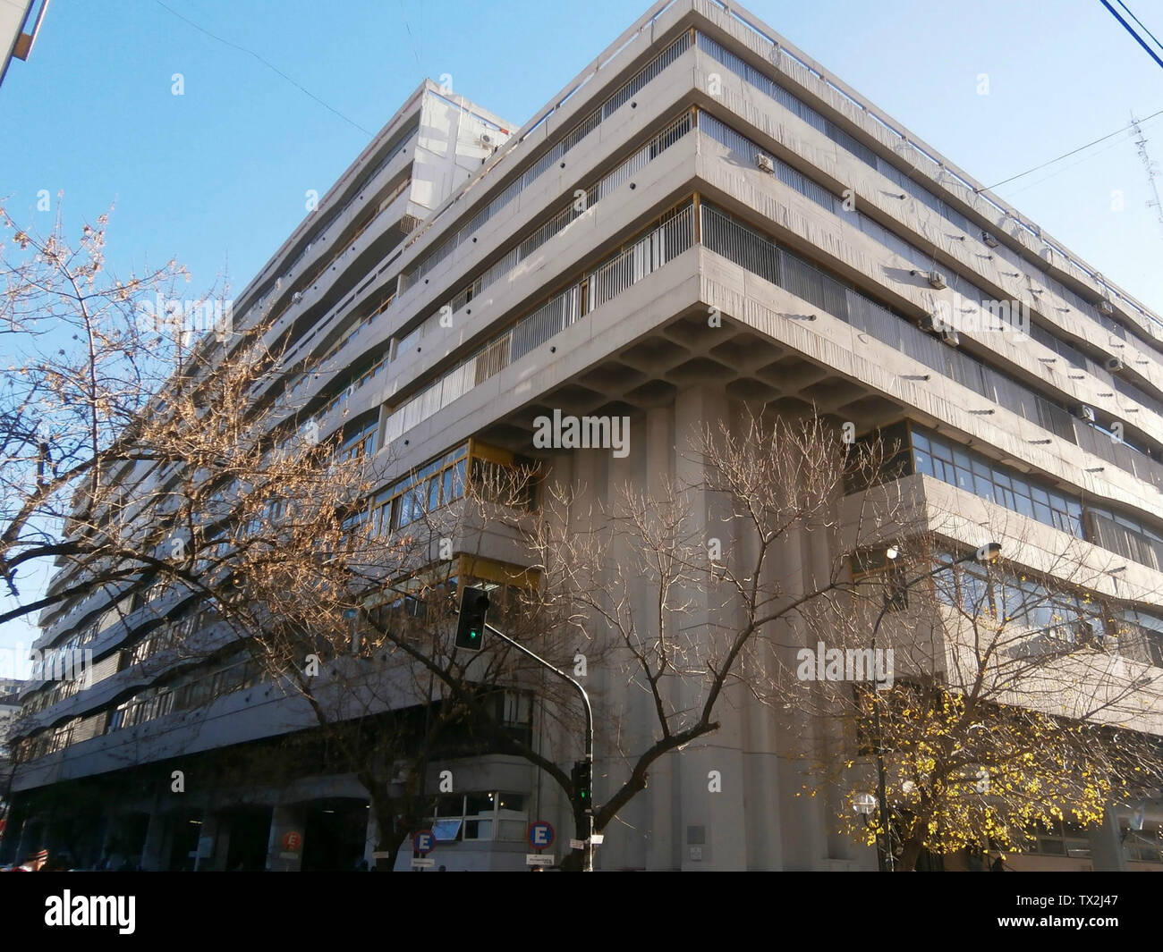 EspaÃ±ol: Edificio Tres Facultades de la Universidad Nacional de la Plata. Vista de la esquina de calles 6 y 47.; Own work; Elsapucai; Stock Photo