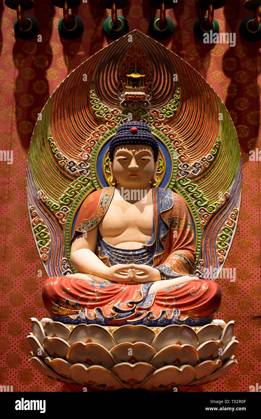 Sculpture ornaments architecture the art of gold sakyamuni temple hi