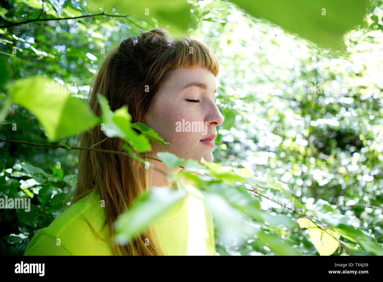 Woman in the forest hi-res stock photography and images - Alamy