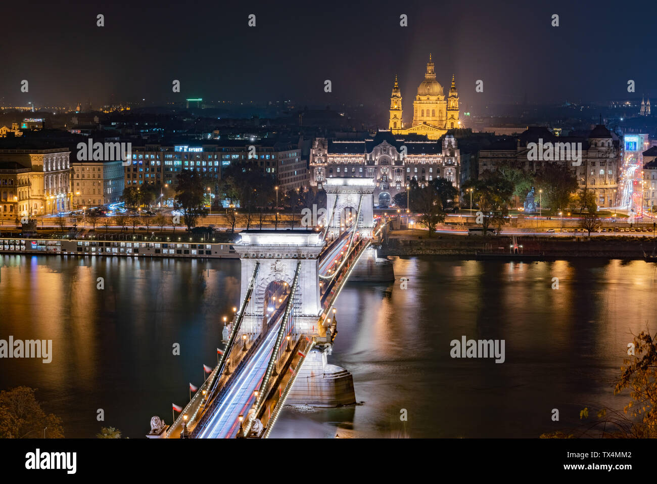 Night aerial view of the famous Széchenyi Chain Bridge with Four Seasons Hotel Gresham Palace at Budapest, Hungary Stock Photo