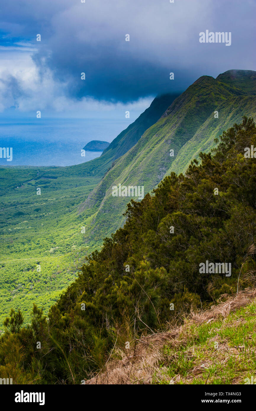 Hawaii, island of Molokai, Kalaupapa overlook Stock Photo Alamy