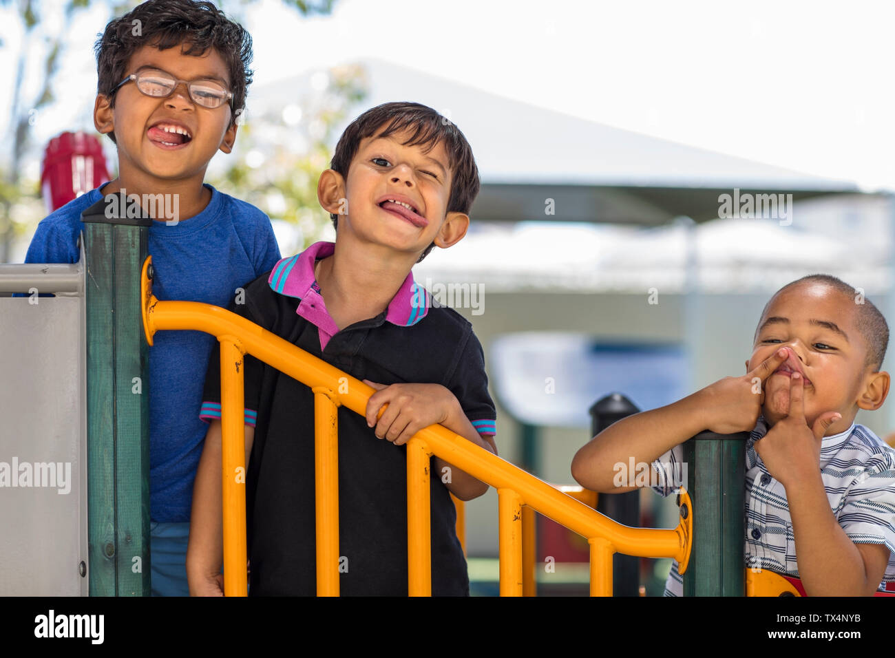 African boys children faces hi-res stock photography and images - Alamy