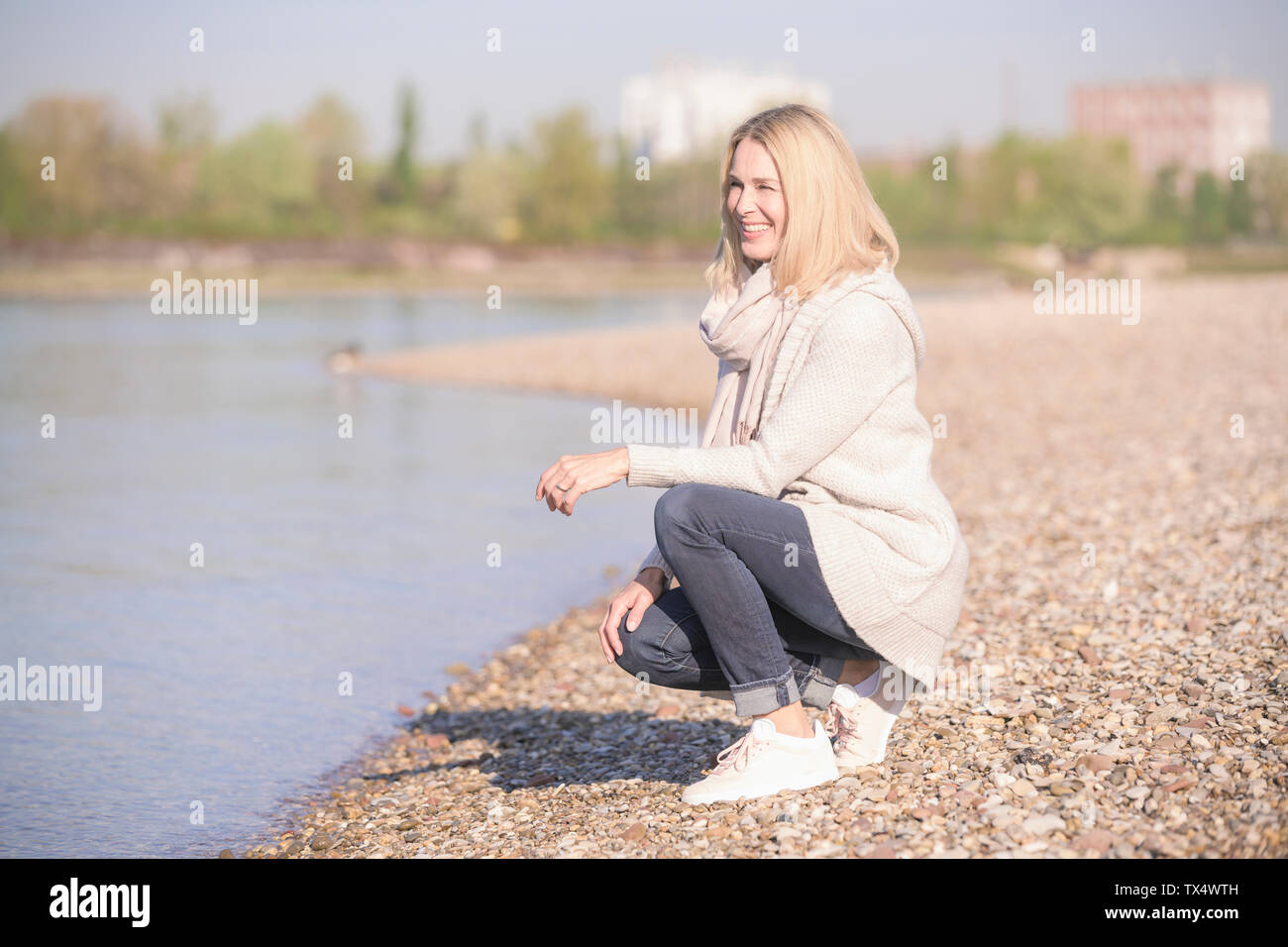 Mature woman spring happy hi-res stock photography and images - Alamy
