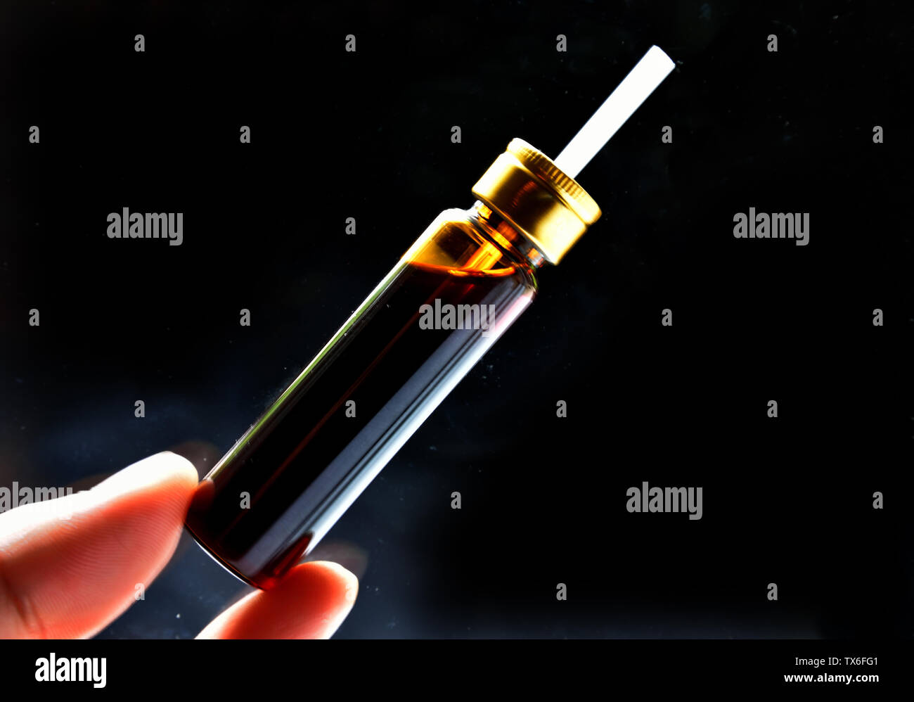 Traditional chinese medicine equipment hires stock photography and