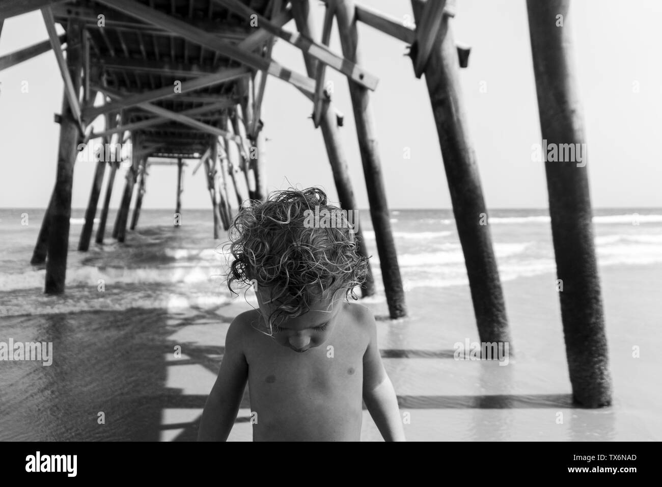 Curly hair stands Black and White Stock Photos & Images Alamy