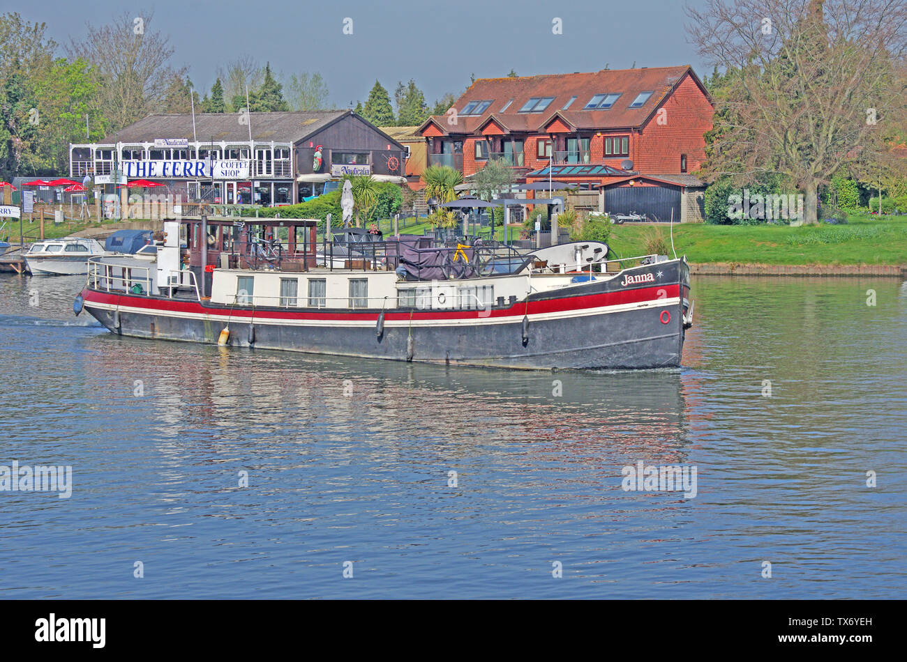Weybridge River Thames Janna House Boat Surrey Stock Photo Alamy