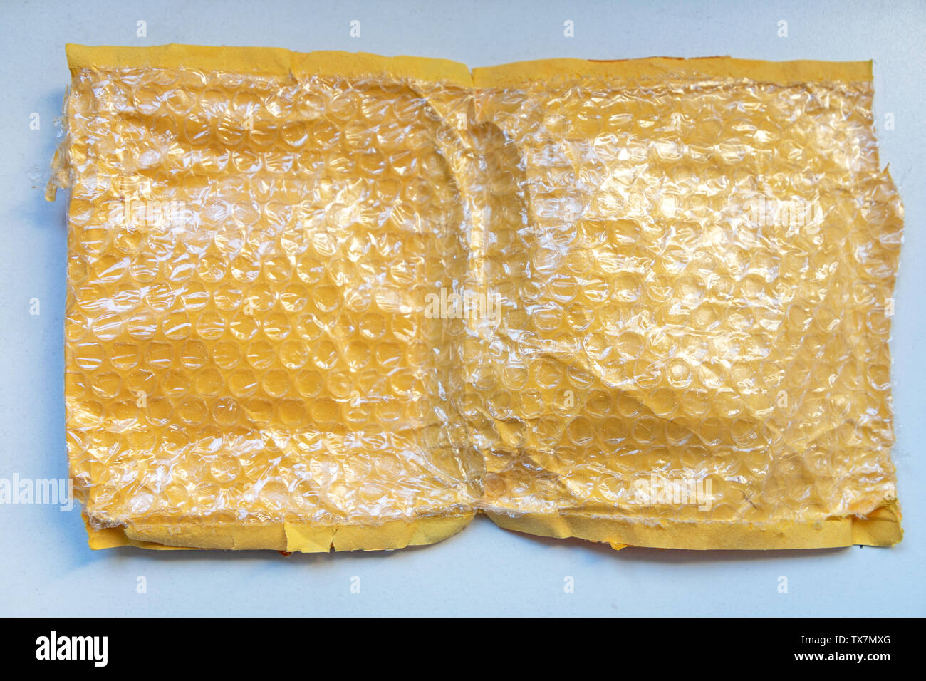 Bubble Wrap Plastic Material for Packing Fragile Items Stock Photo Alamy