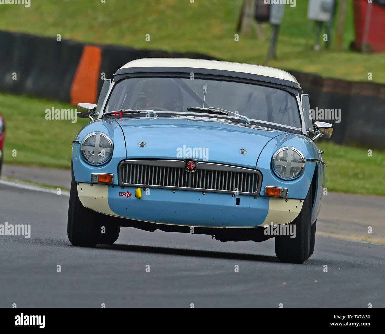 Colin Kingsnorth, MGB, Equipe GTS, Masters Historic Festival, Brands Hatch, May 2019. Brands Hatch, classic cars, classic event, Classic Racing Cars, Stock Photo