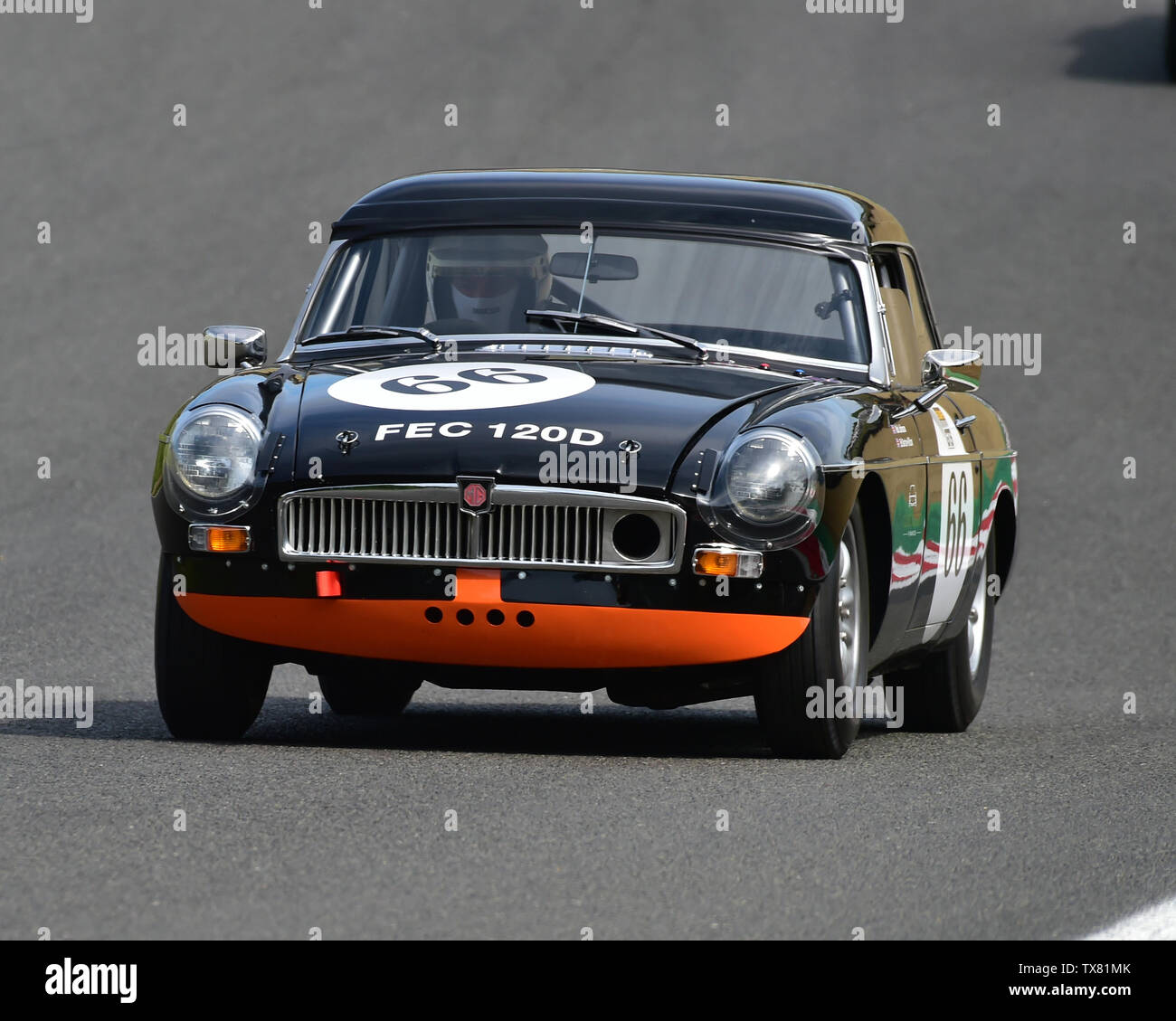 Rob Johnson, Ed Barton Hilton, MGB, Equipe GTS, Masters Historic Festival, Brands Hatch, May 2019. Brands Hatch, classic cars, classic event, Classic Stock Photo