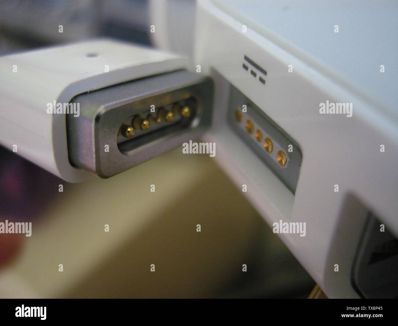 Magsafe High Resolution Stock Photography And Images Alamy Magsafe High Resolution Stock Photography And Images Alamy