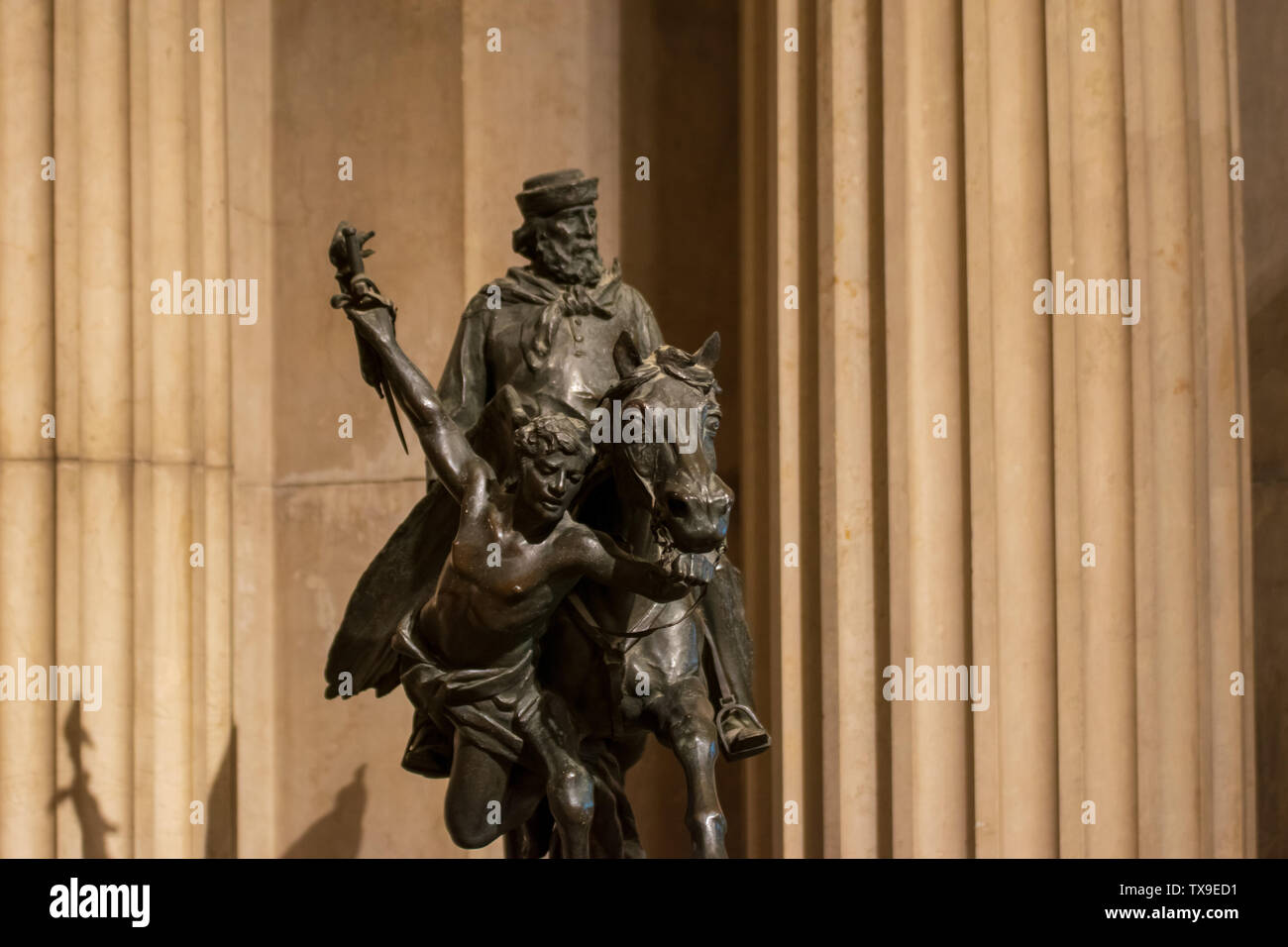 Bronze statue warrior from hi-res stock photography and images - Alamy