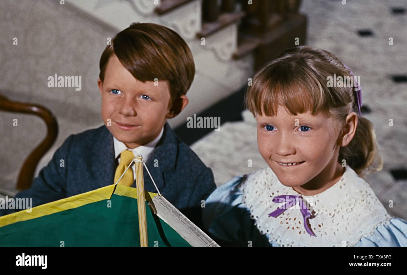 USA. Karen Dotrice and Matthew Garber in the ©Walt Disney film: Mary  Poppins (1964) . Director: Robert Stevenson Captioned 23rd November 2018  Ref: LMK110-J3014-231118 Supplied by LMKMEDIA. Editorial Only. Landmark  Media is