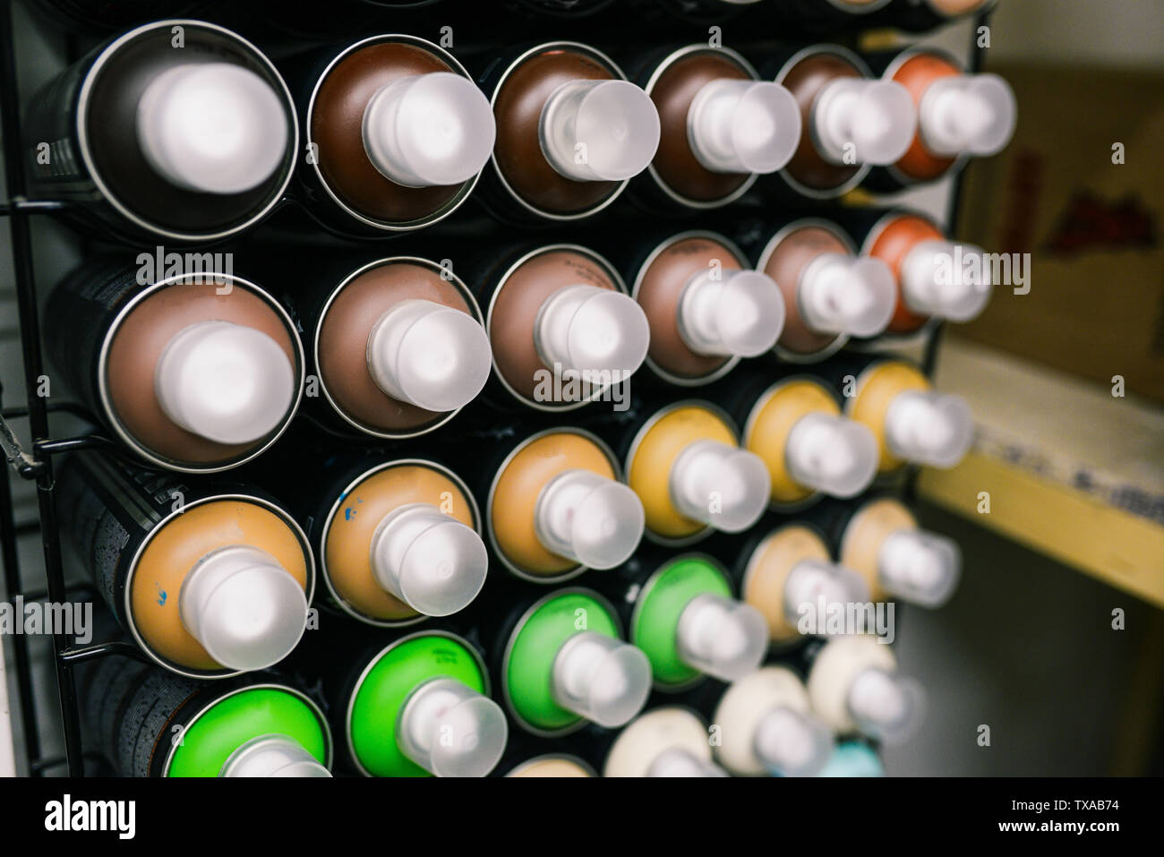 Cans of paint hires stock photography and images Alamy