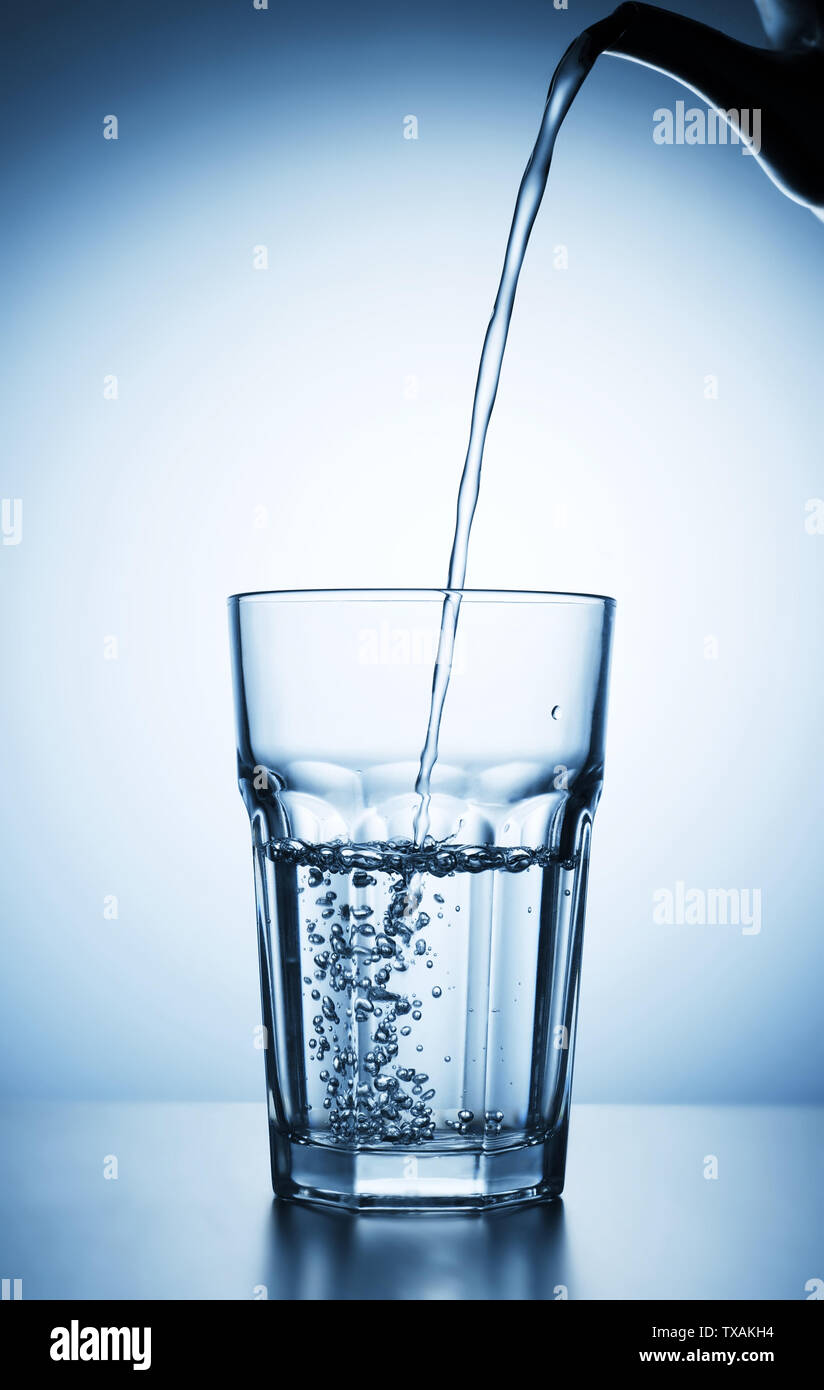 Filling kettle hires stock photography and images Alamy