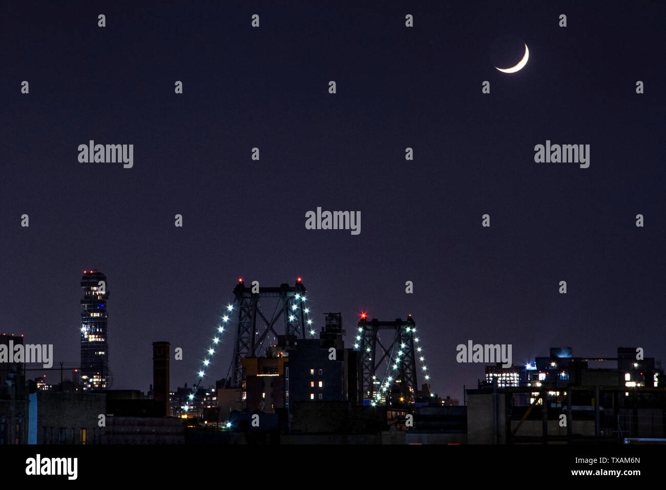 Images New York City USA Moon Cove night time Houses 1080x1920
