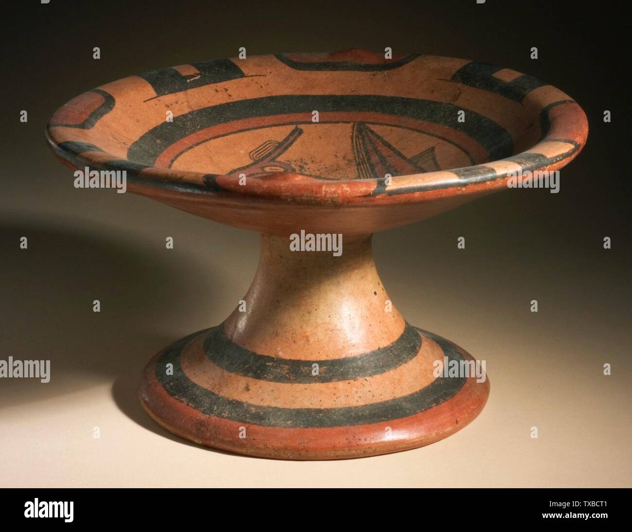 Pedestal Dish with Ray;  Panama, Veraguas, A.D. 500-800 Furnishings; Serviceware Ceramic Height:  5 1/2 in. (14 cm); Diameter:  9 1/8 in. (23.2 cm) Gift of Drs. Alan Grinnell and Feelie Lee (M.2001.168.7) Art of the Ancient Americas; A.D. 500-800; Stock Photo