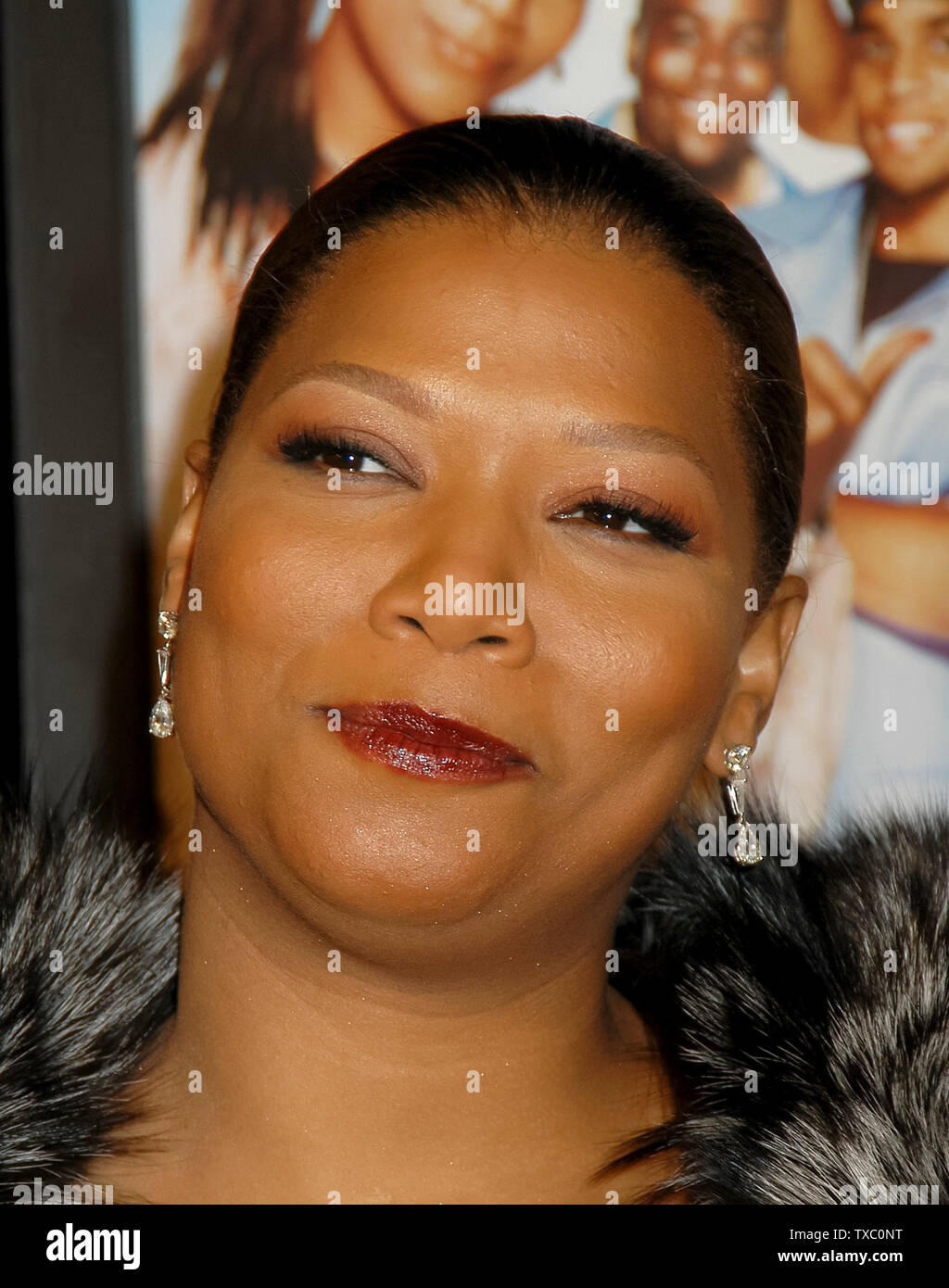 Queen Latifah at the 2 Back in Business" World Premiere at
