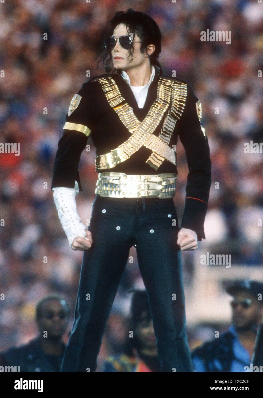 ***FILE PHOTO*** 10th Anniversary of Michael Jackson's Death Michael Jackson 1993 Photo By John Barrett/PHOTOlink.net/MediaPunch Stock Photo