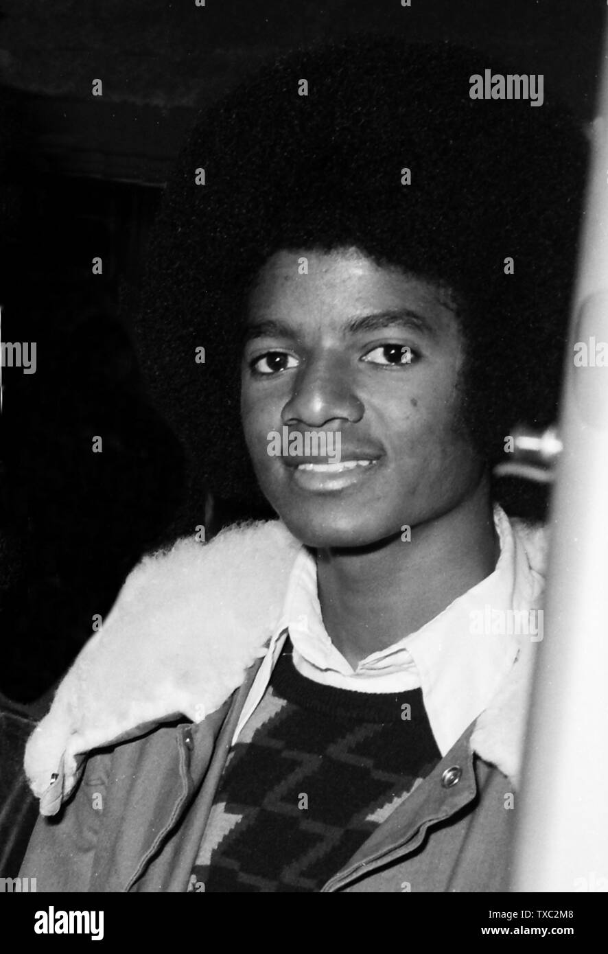 Michael jackson style Black and White Stock Photos & Images - Alamy