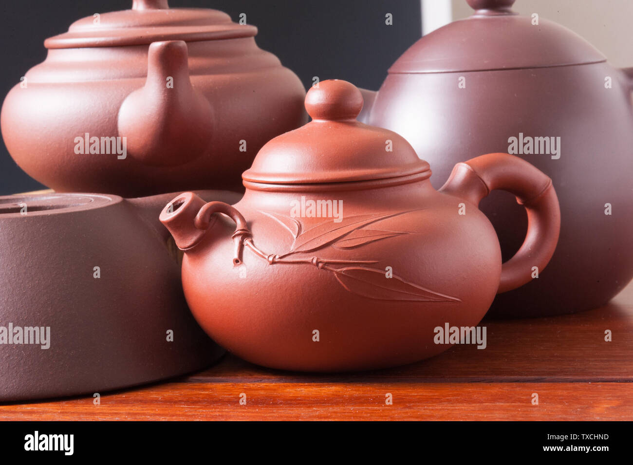 purple clay pot Stock Photo Alamy