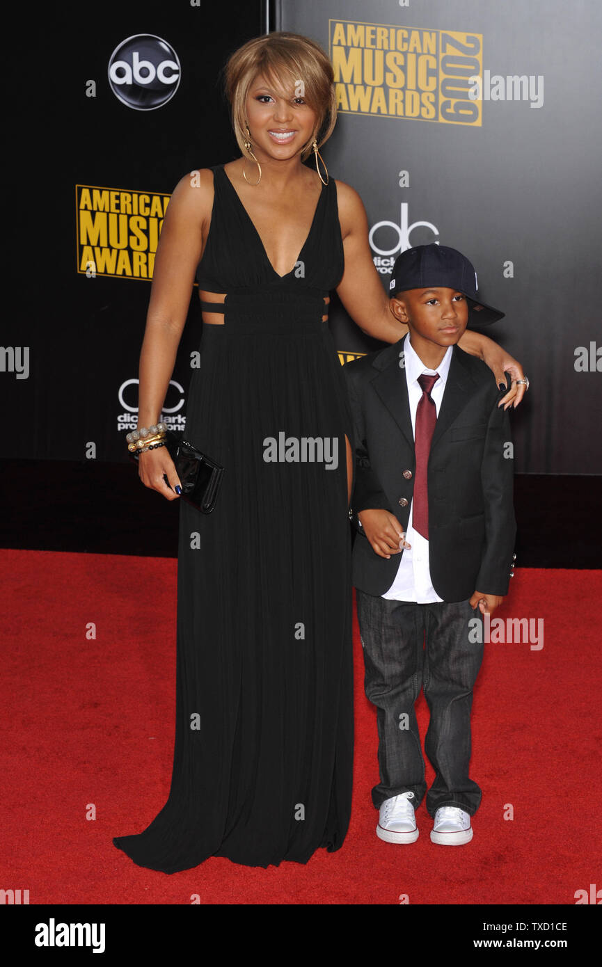 LOS ANGELES, CA. November 22, 2009: Toni Braxton & son at the 2009 ...