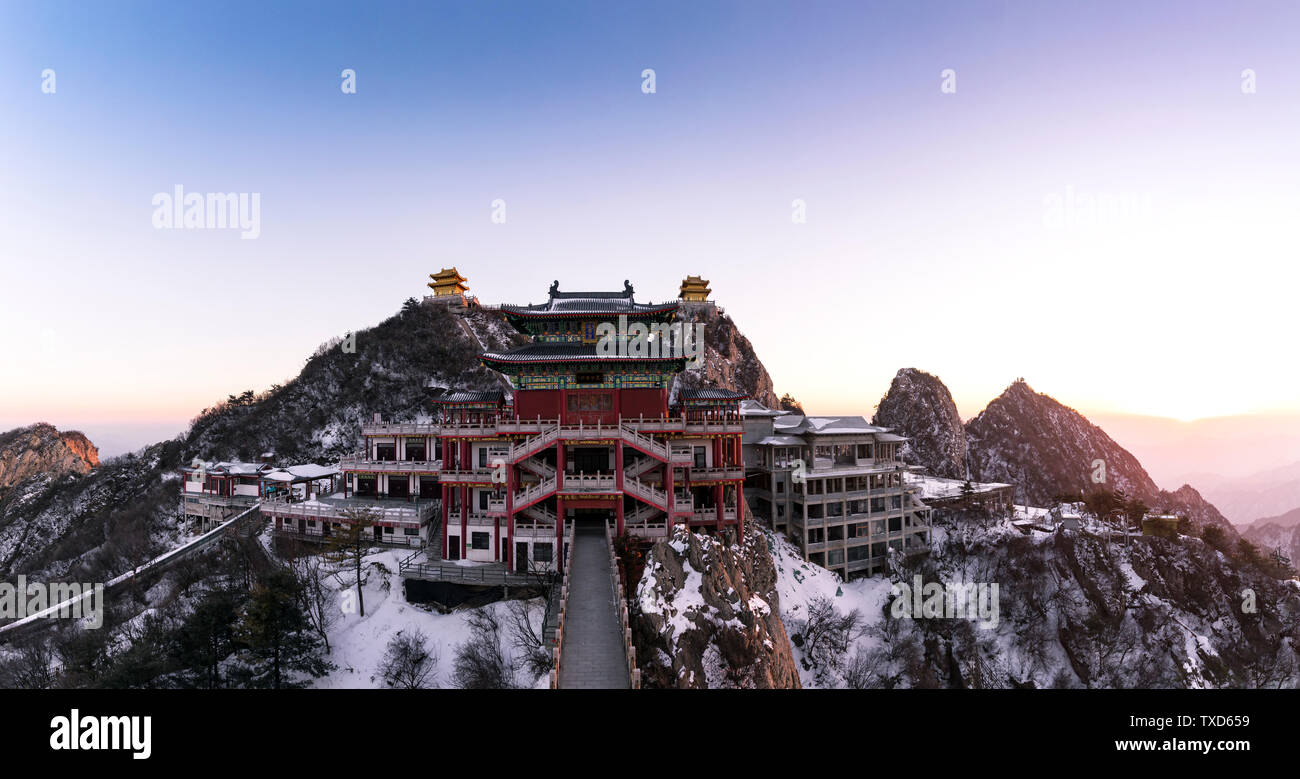Laojun temple hi-res stock photography and images - Alamy
