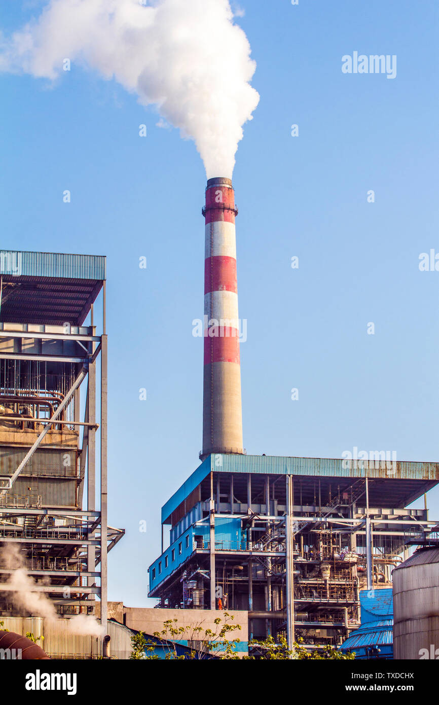 Coal refining hires stock photography and images Alamy
