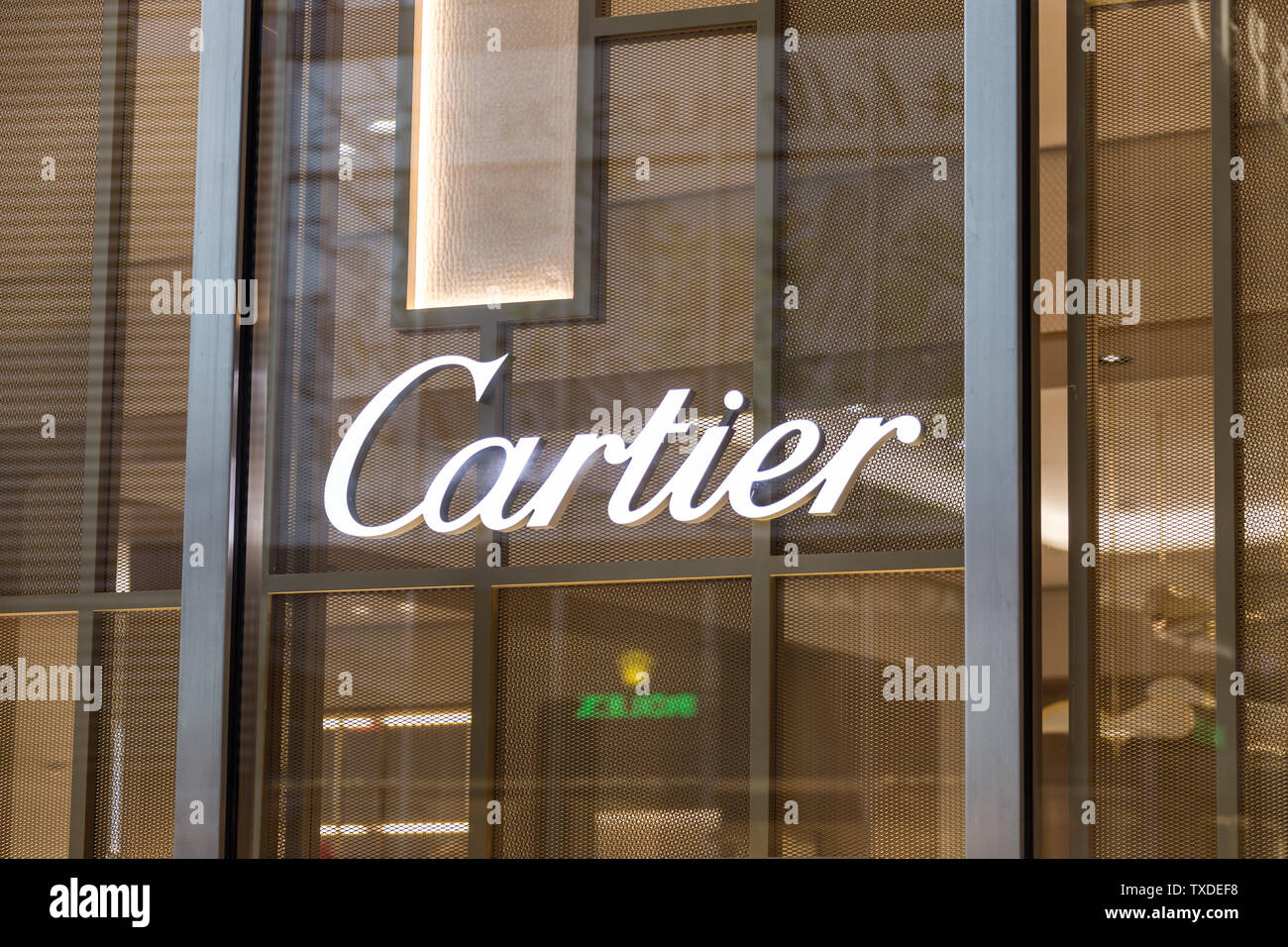 cartier jewelry store montreal